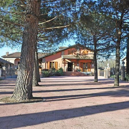 Agriturismo Corte Montini Santa Giuletta Exterior photo