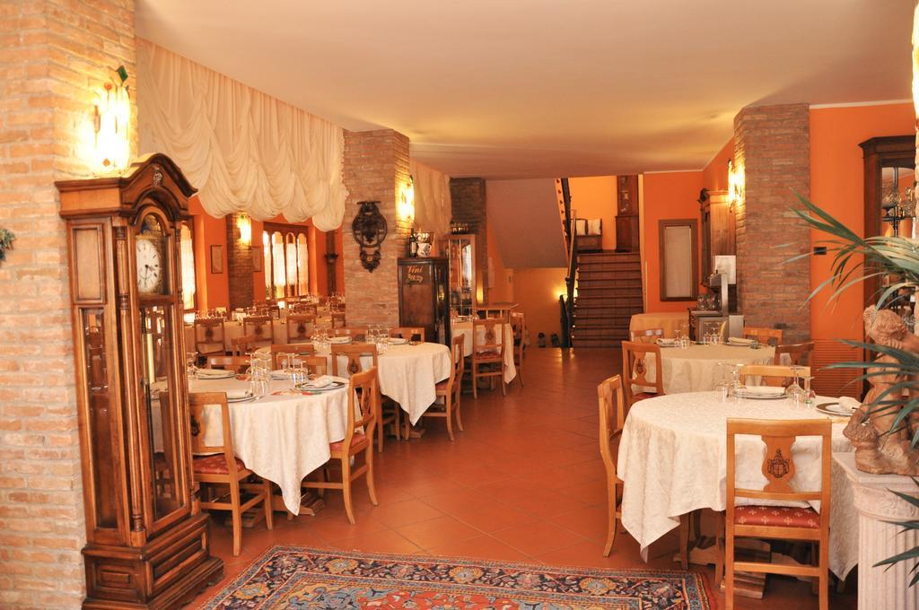 Agriturismo Corte Montini Santa Giuletta Exterior photo