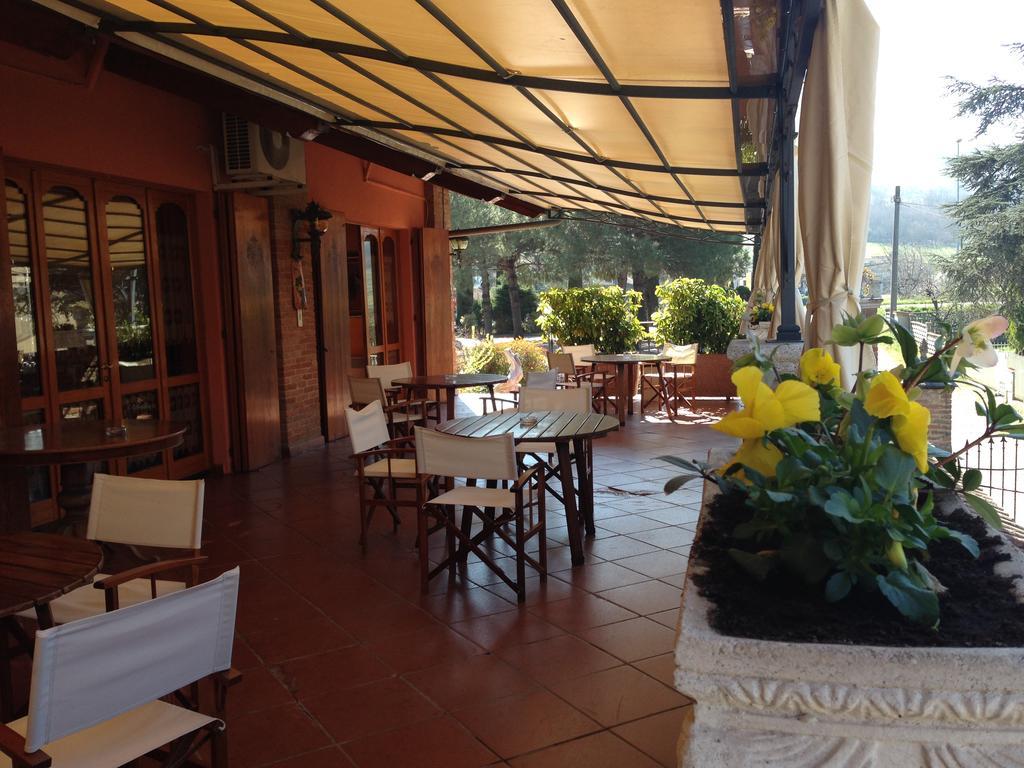 Agriturismo Corte Montini Santa Giuletta Exterior photo